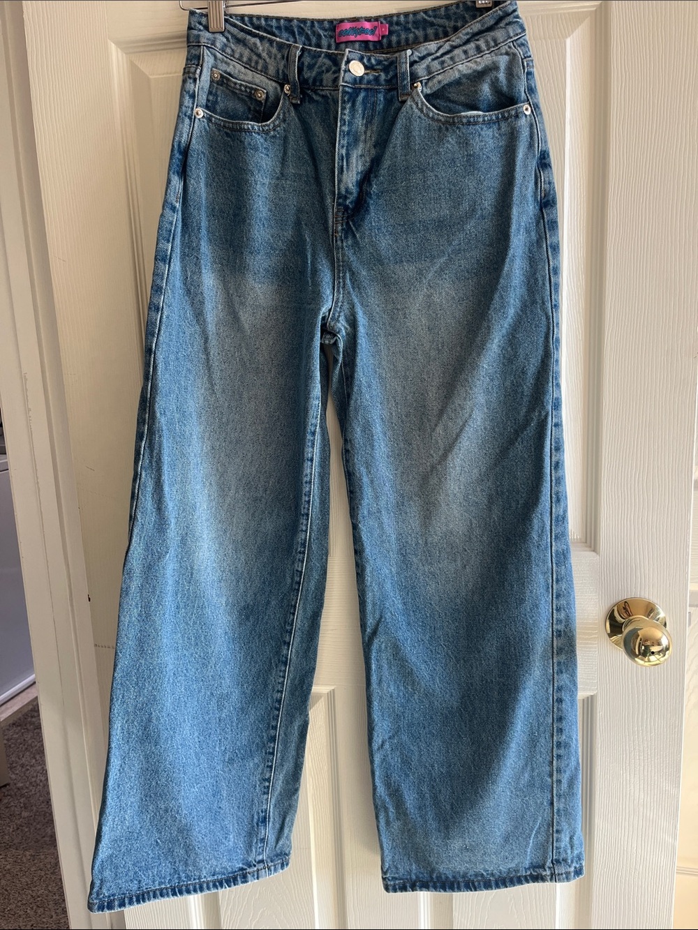 Edikted Relaxed Straight Jeans - Light Blue Wash